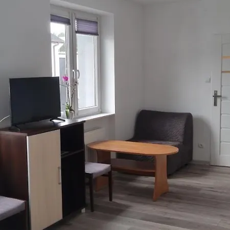 ホームステイ Unibal - Goscinne *